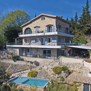  Bed & Breakfast Au Pied Des Baous Frankrijk